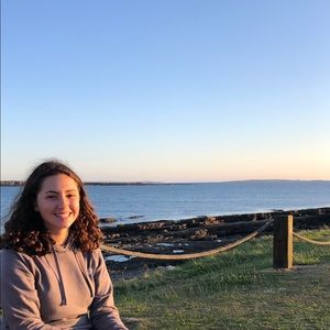 Meet your Posher, Catherine